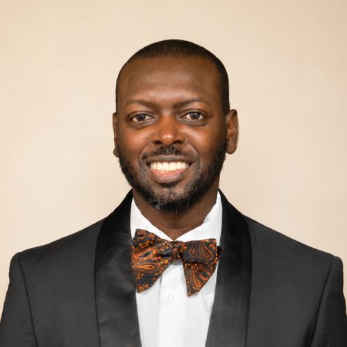 LeTroy website headshot