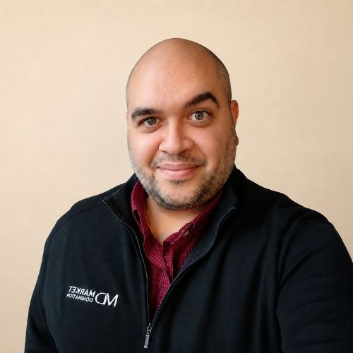 Roy Website headshot